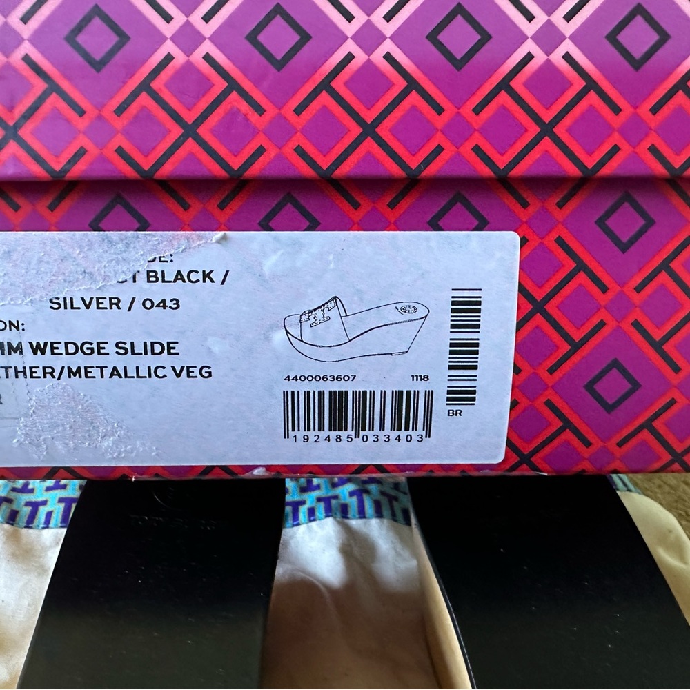 Tory Burch Women 7..0 INES 80 mm Classic Slide Wedge Sandals Black - Picture 6 of 6